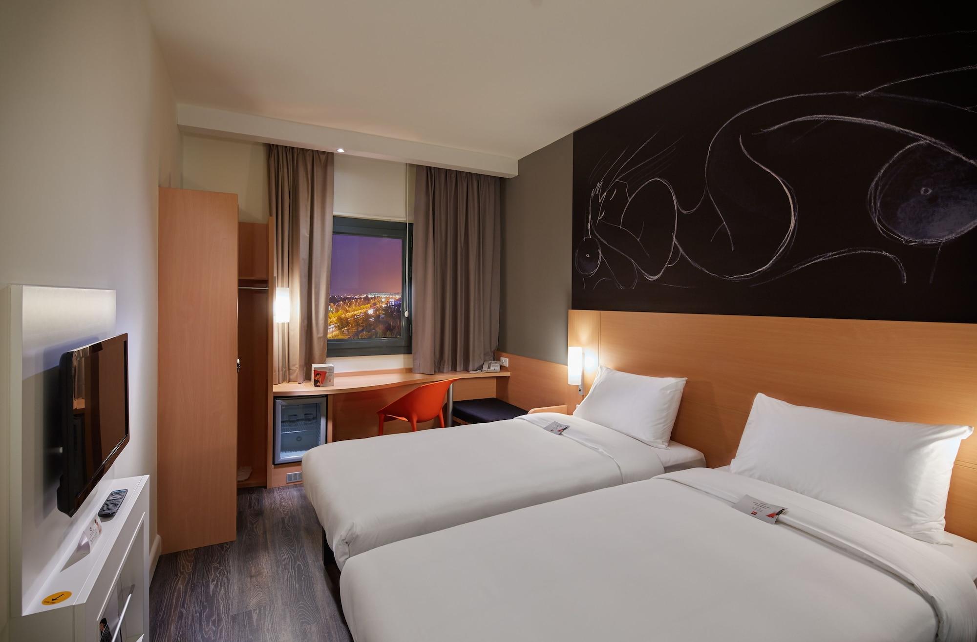 Ibis Ankara Airport Hotel Exterior foto